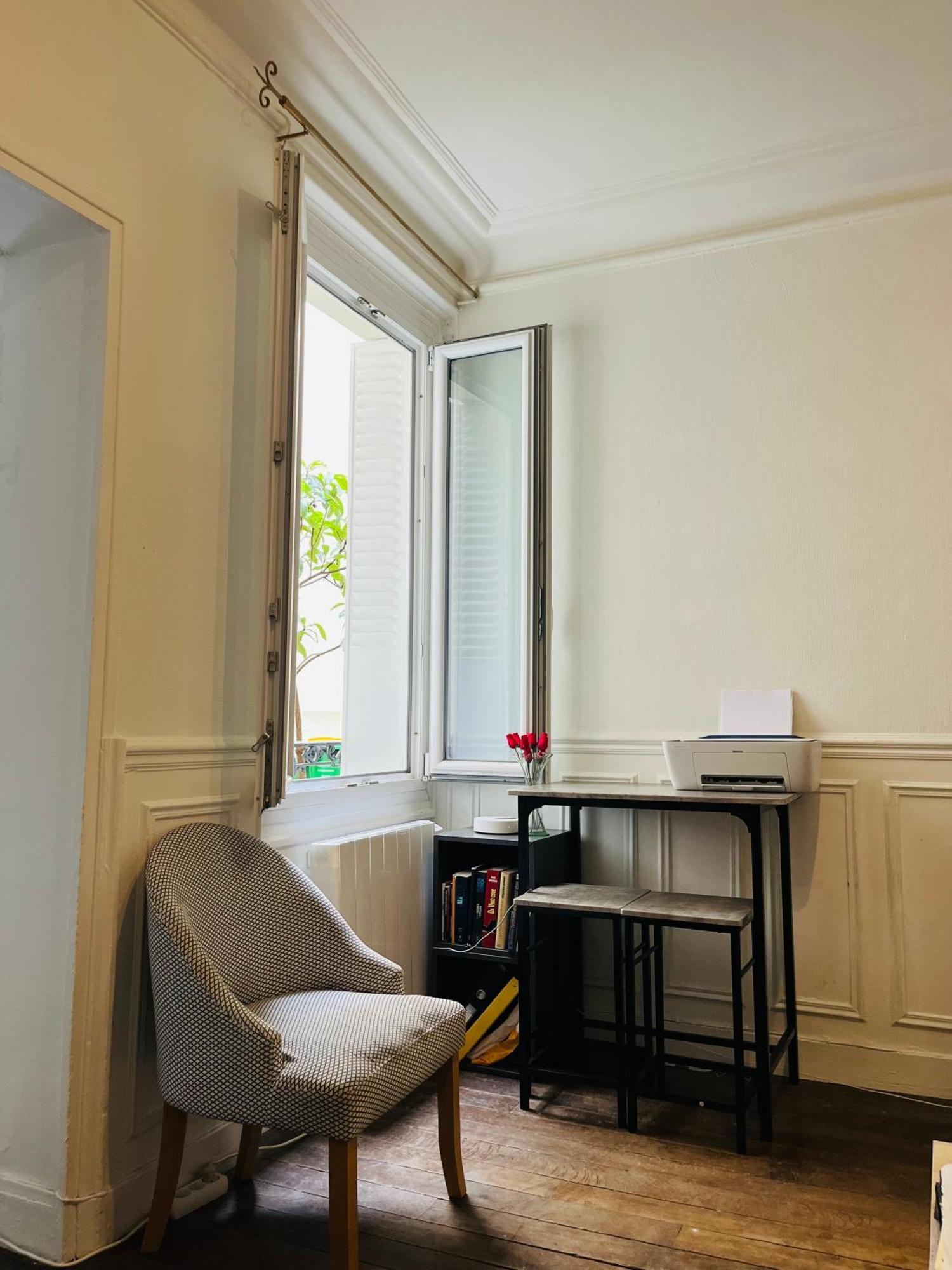 Apartment In Montmartre, Paris, Near Sacre-Coeur Read Host Profile For Booking Exterior foto