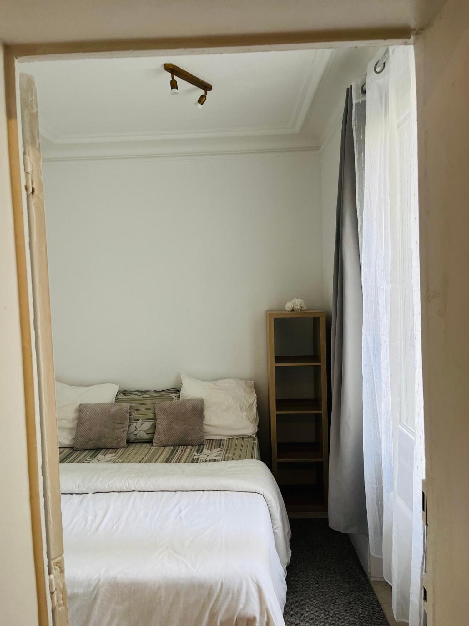 Apartment In Montmartre, Paris, Near Sacre-Coeur Read Host Profile For Booking Exterior foto