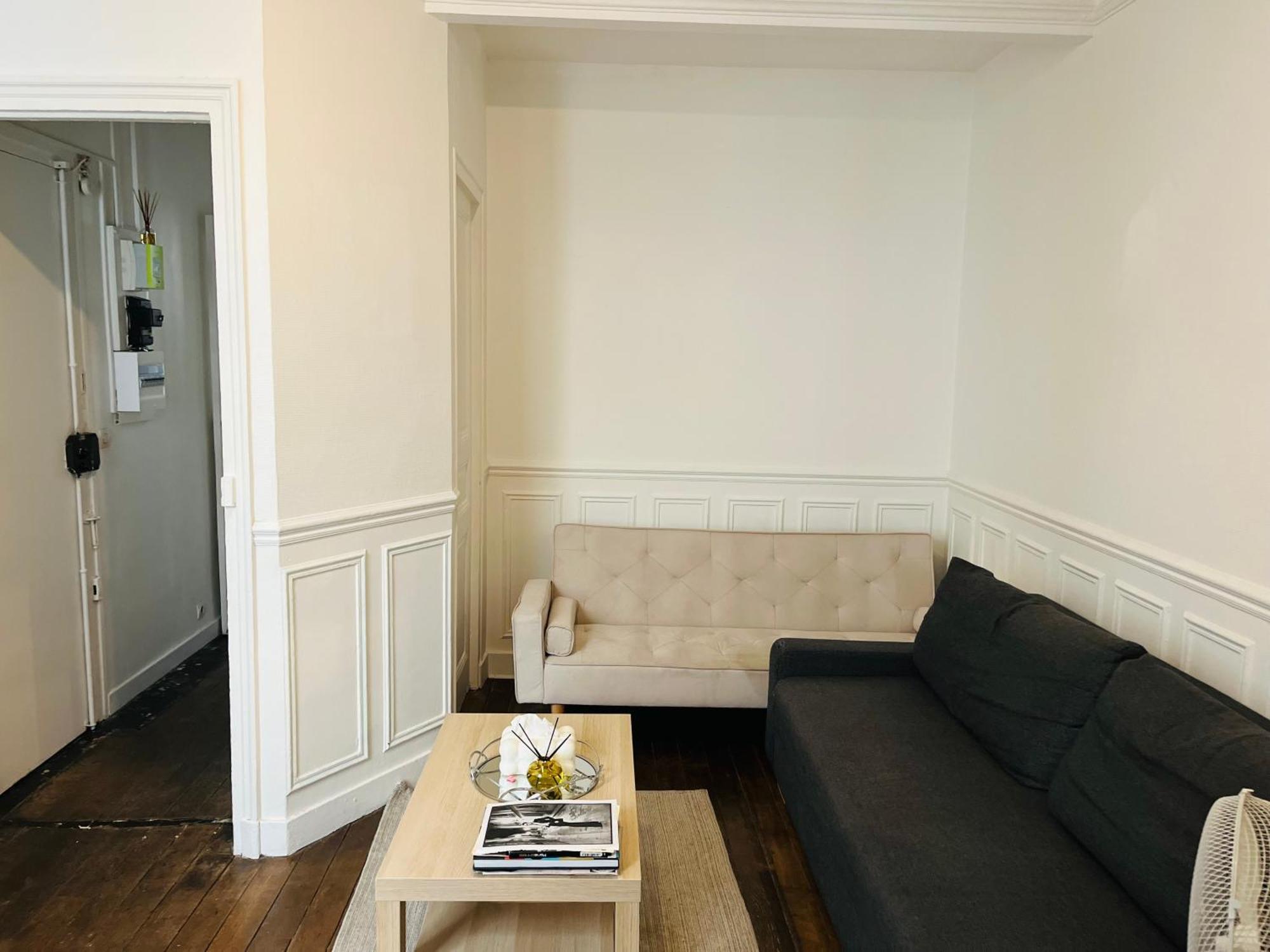 Apartment In Montmartre, Paris, Near Sacre-Coeur Read Host Profile For Booking Exterior foto