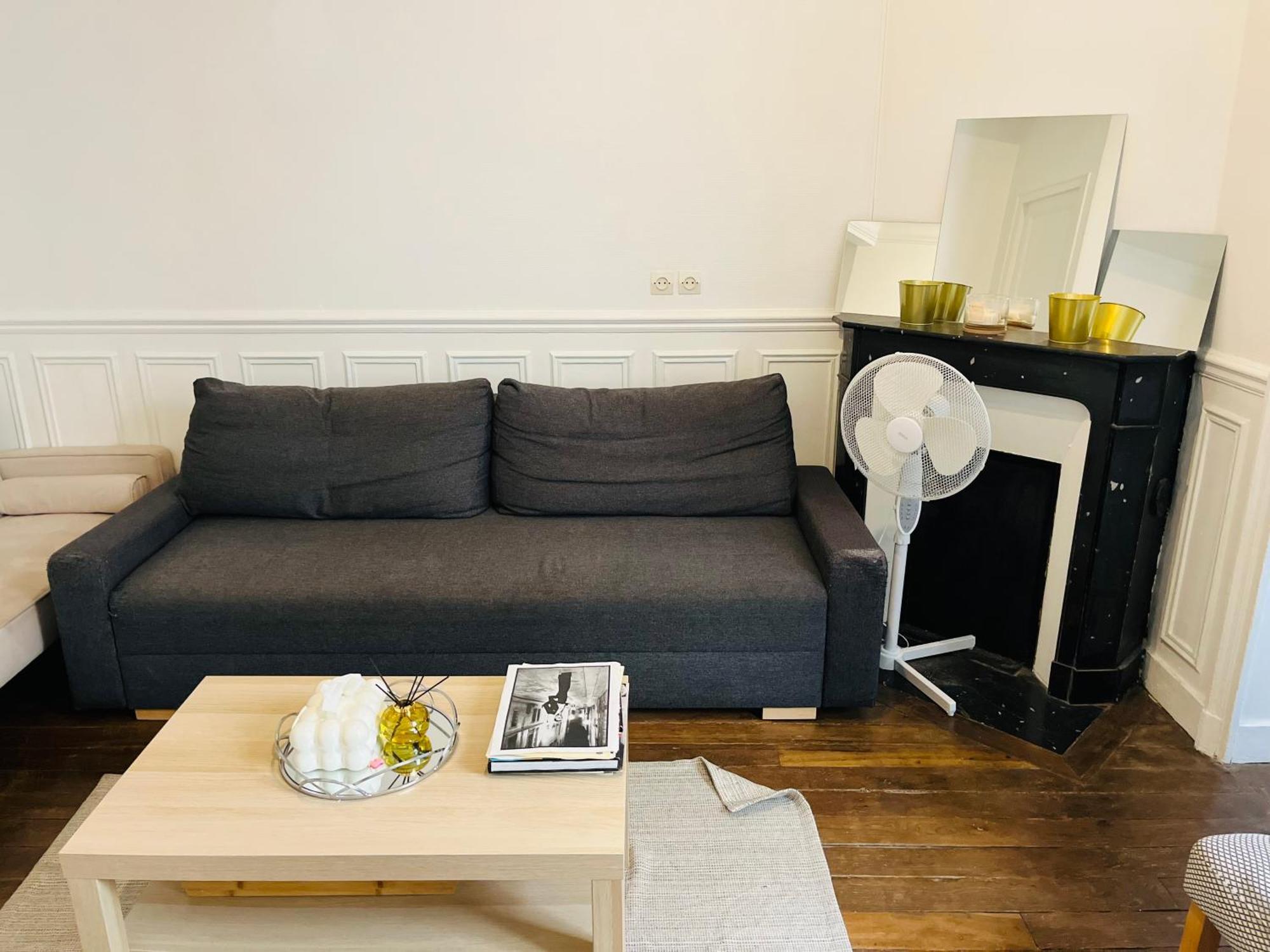 Apartment In Montmartre, Paris, Near Sacre-Coeur Read Host Profile For Booking Exterior foto